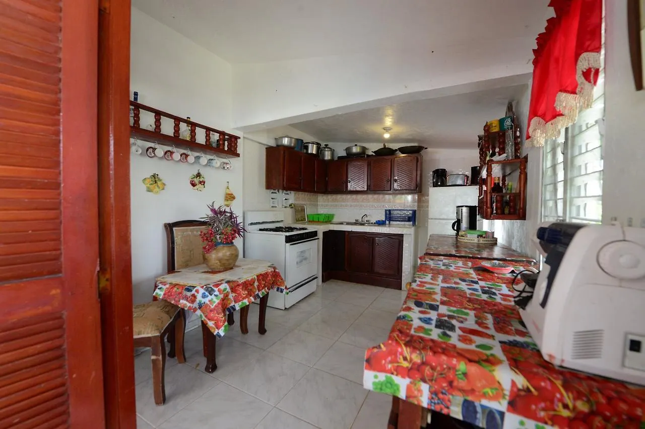 Villa Antonia 16 Sosua 2*,