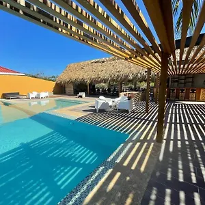 Bay Hotel
